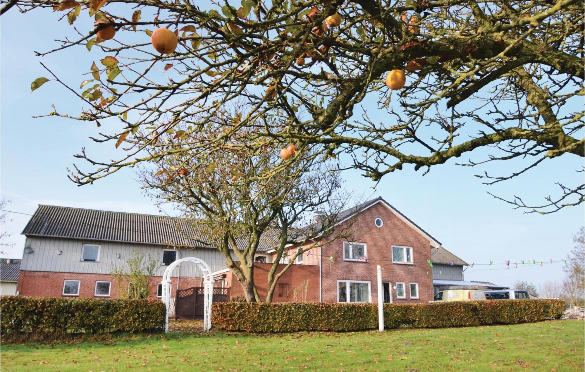 5 Bedroom Beautiful Home In Ockholm Exterior foto